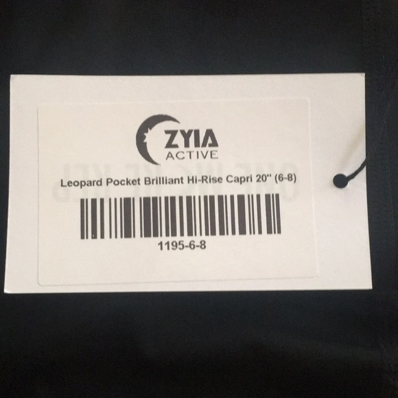 NWT Zyia Leopard Pocket Brilliant Hi-Rise Capri - Picture 3 of 6